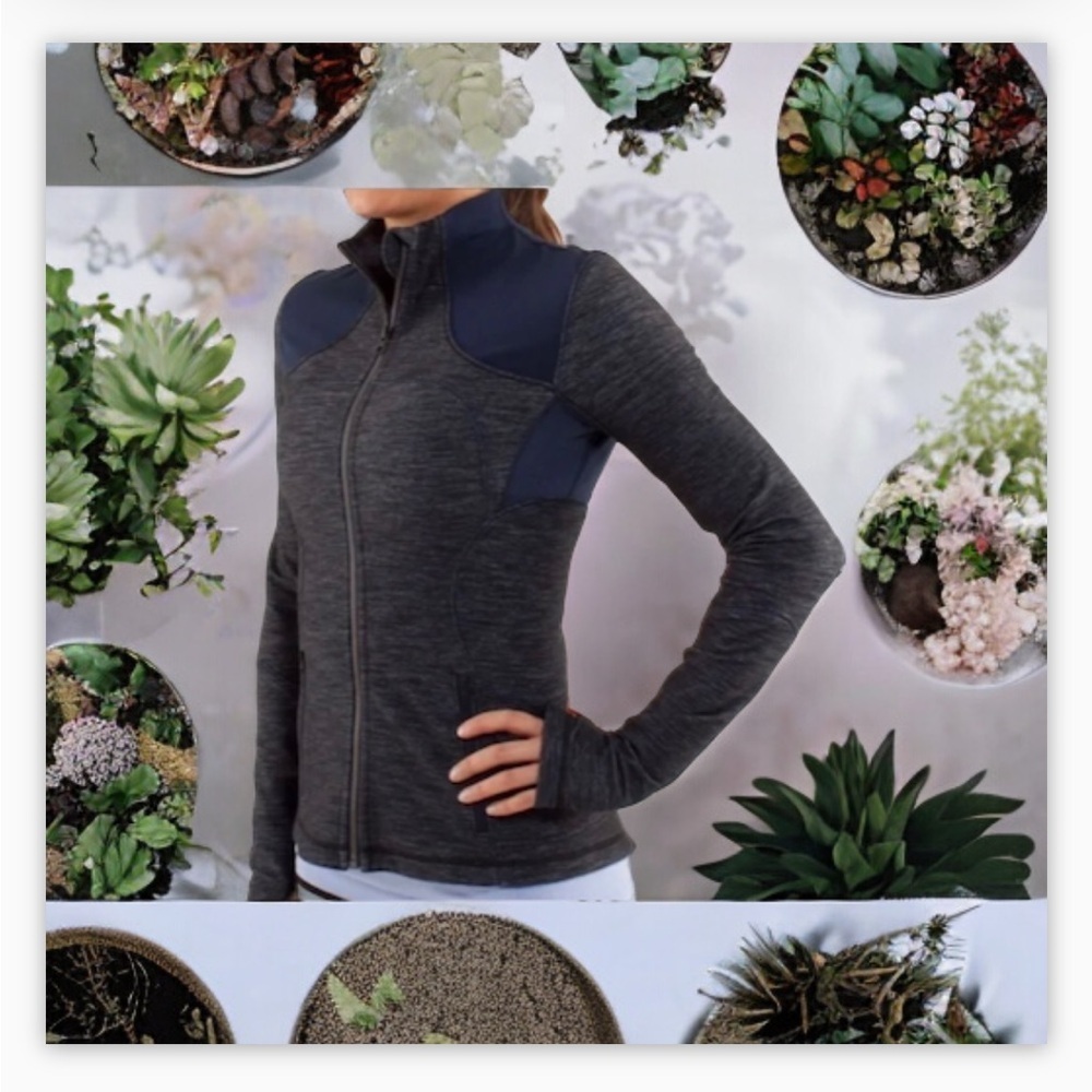 Lululemon Forme Jacket in reversible slub denim inkwell / inkwell NWOT- Sz 6 - Picture 5 of 13
